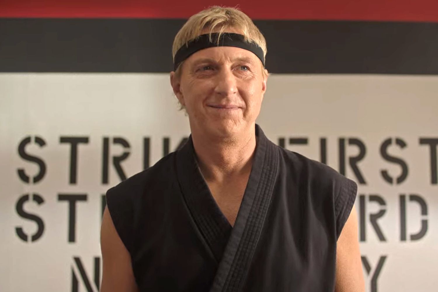 Johnny Lawrence en entrenamiento